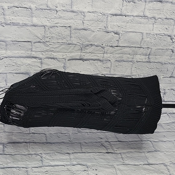 CHICO'S Black Open Weave Crochet 90's Blouse Large - Picture 5 of 7